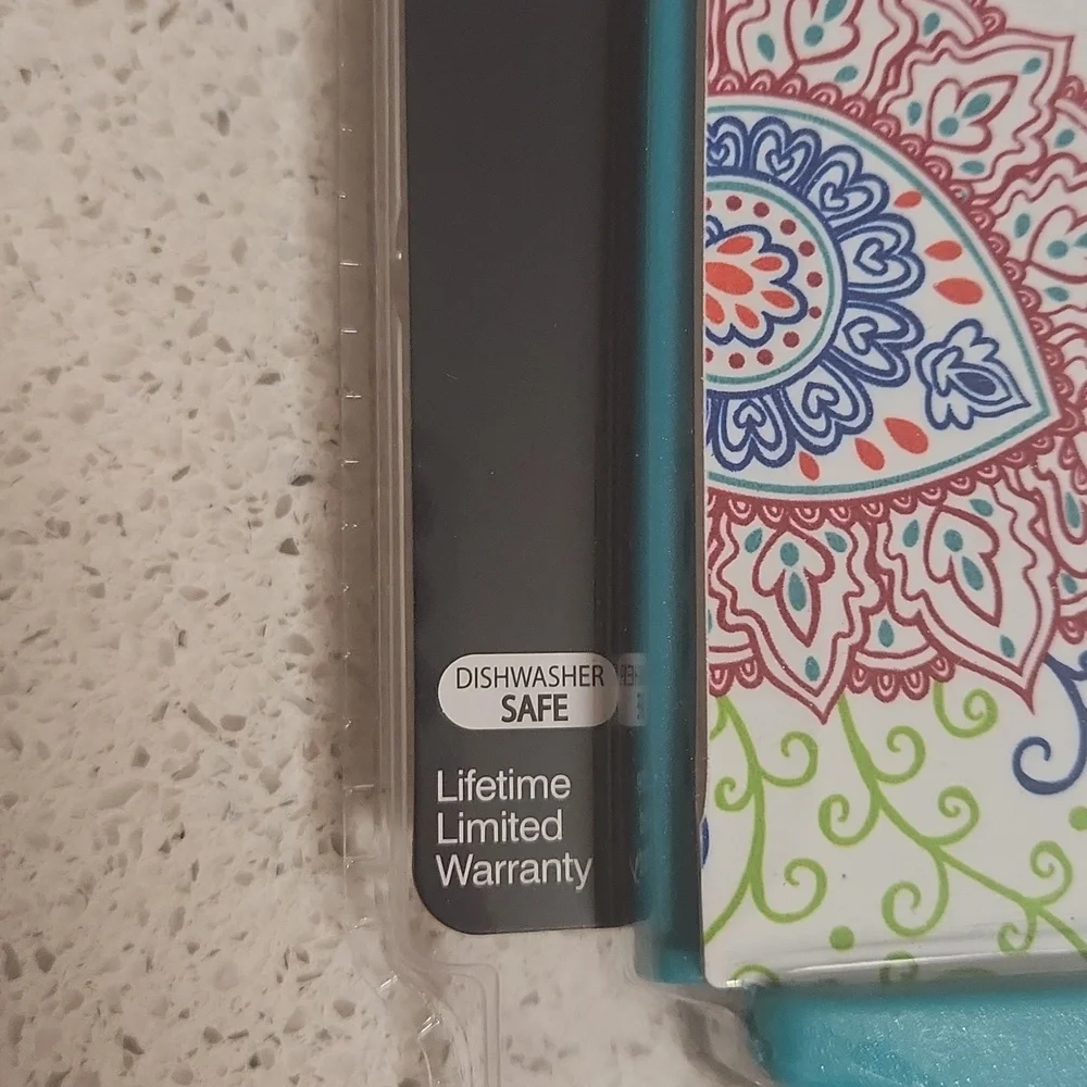 Farberware ColourWorks Dishwasher Safe 2 Knife Set w/Blade Covers